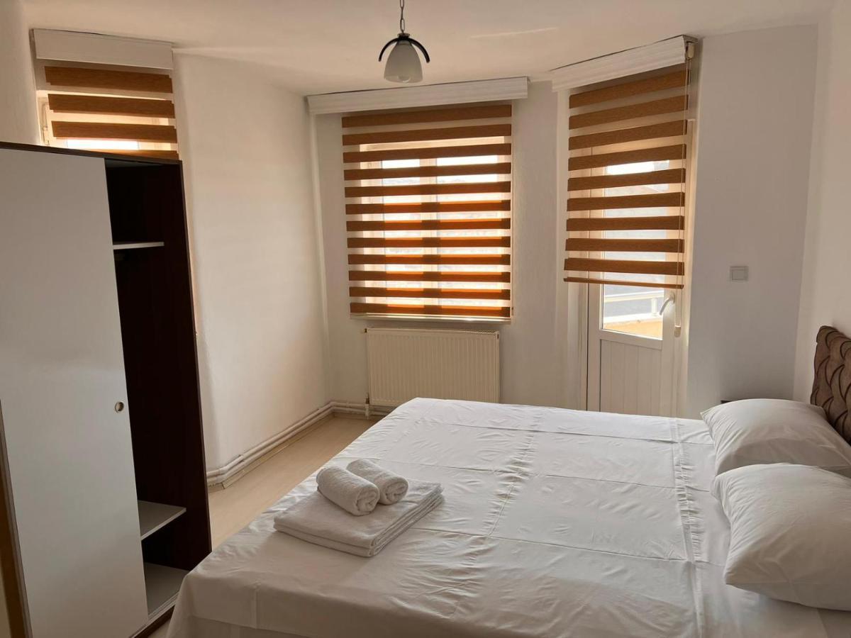 Royal Bby Apart Otel Gorukle Exterior foto